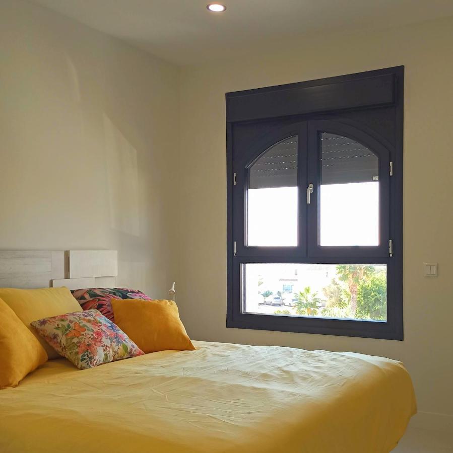 מנילבה La Paloma Beach Apartment With Pool By Casa Del Sol Hr מראה חיצוני תמונה