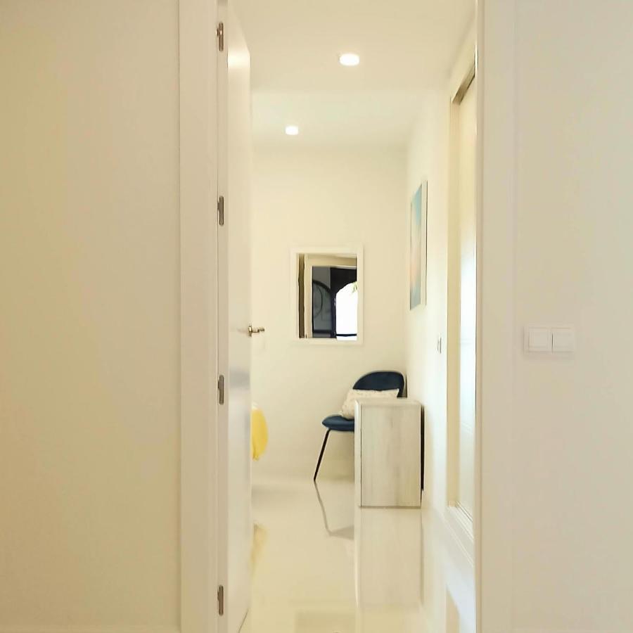 מנילבה La Paloma Beach Apartment With Pool By Casa Del Sol Hr מראה חיצוני תמונה